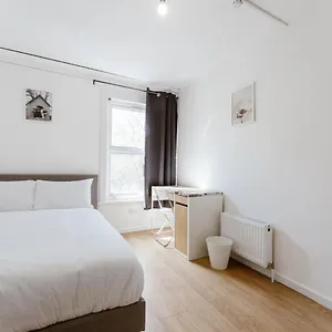 mile-end-double-rooms-27-guest-house.brighton-hotels-england.com/