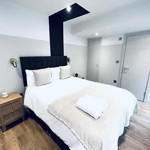  Hotel apartamentowy South Charming Ensuite Look Like Designer Wielka Brytania